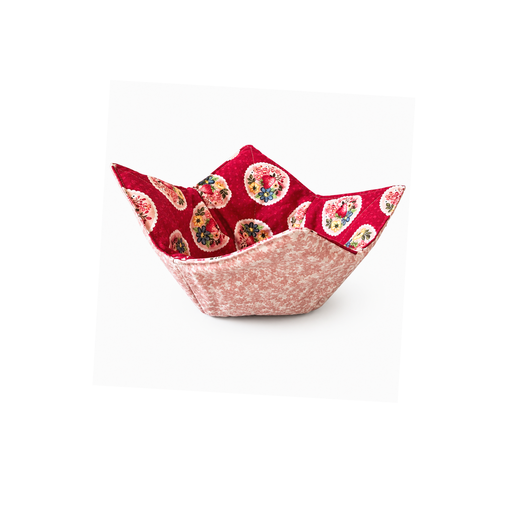 Cotton microwave bowl holder with pink strawberry print